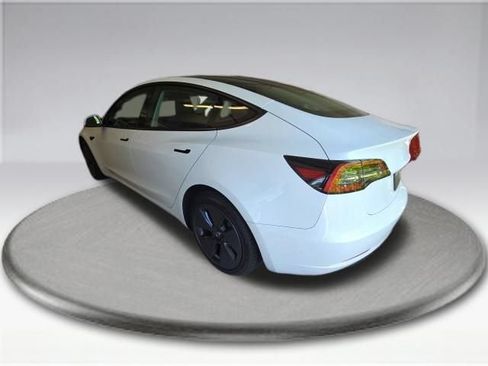 Used 2023 Tesla Model 3 Standard Range RWD image 8