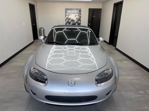 Used 2008 MAZDA MX-5 Miata Touring image 14