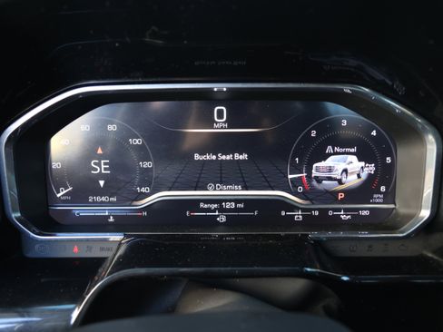 Used 2024 GMC Sierra 1500 Elevation w/ Preferred Package image 19