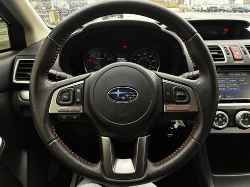 Used 2017 Subaru Crosstrek 2.0i Premium image 21