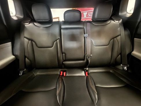 Used 2023 Jeep Compass Limited w/ Sun and Sound Group AWD/4WD image 15