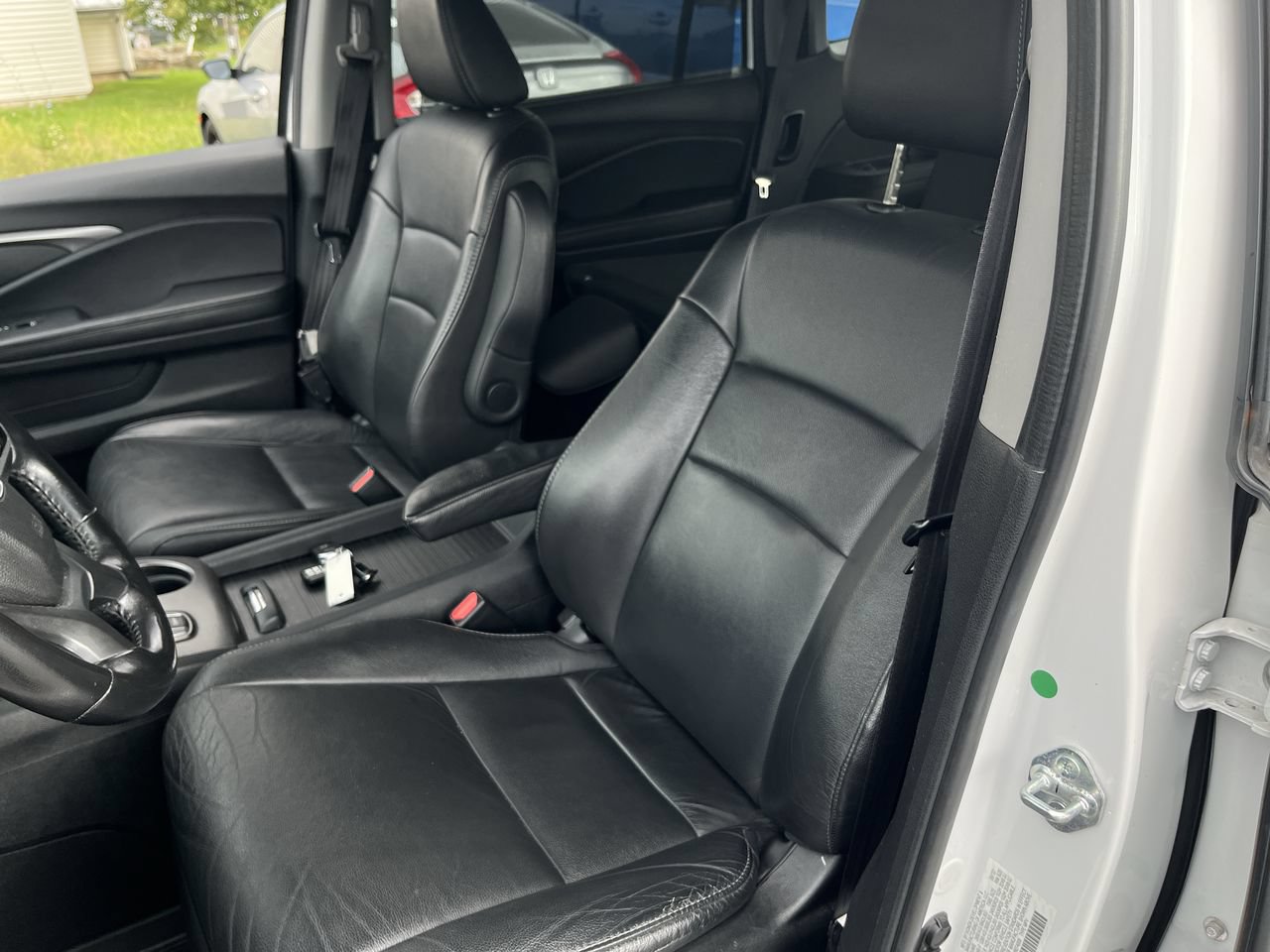 Used 2022 Honda Pilot Special Edition image 4