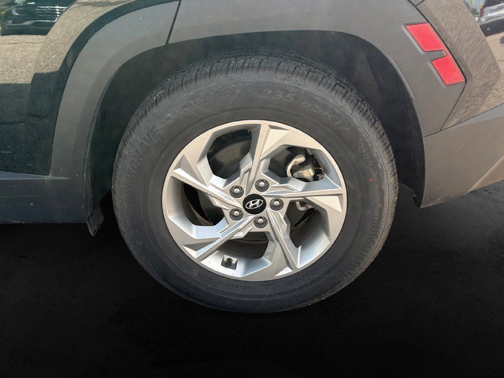 Used 2024 Hyundai Tucson SEL FWD image 12