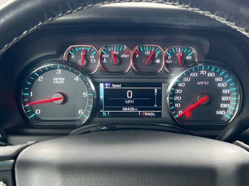 Used 2019 Chevrolet Tahoe LS w/ Enhanced Driver Alert Package AWD/4WD image 34