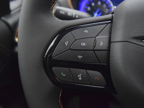 New 2027 Chrysler Pacifica Pinnacle FWD image 29