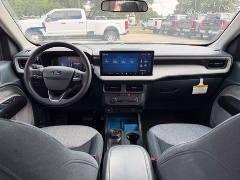 Used 2025 Ford Maverick XLT FWD image 16