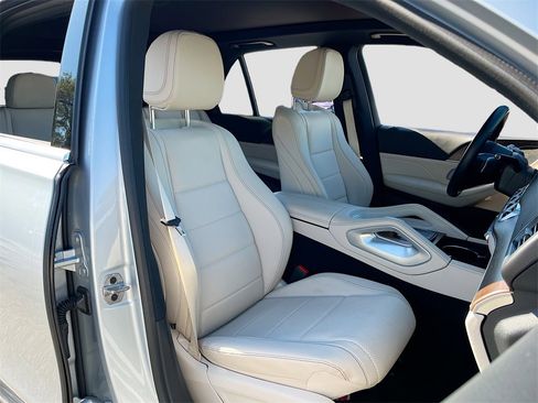 Used 2024 Mercedes-Benz GLE 350 4MATIC image 28