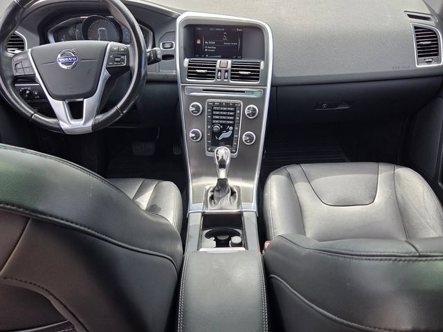 Used 2016 Volvo XC60 T5 Premier w/ Proximity Package FWD image 8