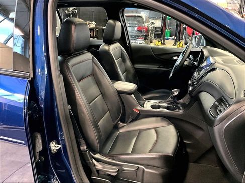 Used 2023 Chevrolet Equinox RS w/ RS Leather Package AWD/4WD image 11