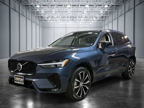 Used 2023 Volvo XC60 B5 Plus w/ Climate Package FWD image 1