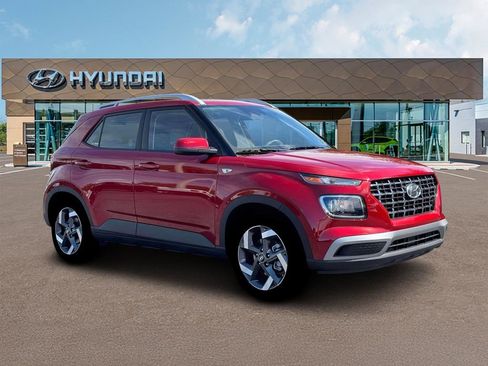 New 2026 Hyundai Venue SEL FWD image 10