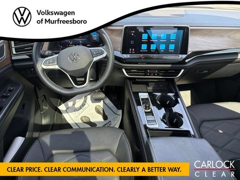 Certified 2024 Volkswagen Atlas SE FWD image 31