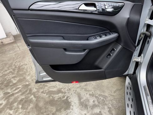 Certified 2019 Mercedes-Benz GLS 450 4MATIC image 10