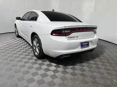 Used 2022 Dodge Charger SXT AWD/4WD image 6
