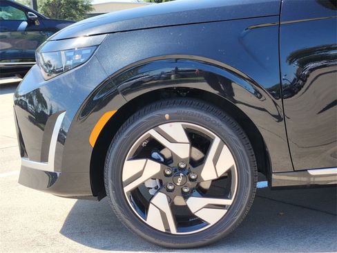 New 2025 Kia Soul GT-Line image 5