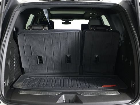Used 2021 GMC Yukon AT4 w/ AT4 Premium Plus Package AWD/4WD image 13