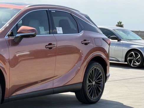 New 2026 Lexus RX 350 FWD image 9