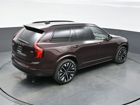 New 2026 Volvo XC90 T8 Ultra w/ Lounge Package AWD/4WD image 39