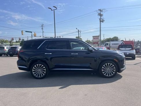 Certified 2025 Hyundai Palisade Calligraphy AWD/4WD image 6