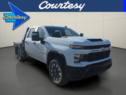 Used 2024 Chevrolet Silverado 2500 Custom w/ Custom Value Package