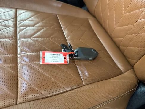 Certified 2024 Kia Telluride SX Prestige X-Line AWD/4WD image 33