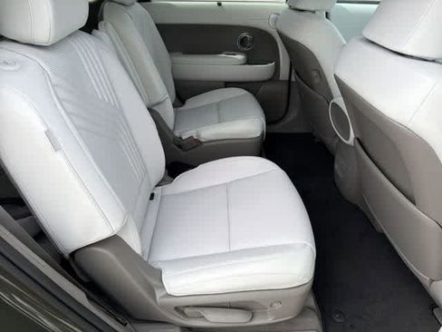 New 2026 Hyundai Palisade SEL Premium FWD image 18