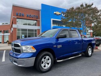 Used 2019 RAM 1500 Classic SLT image 1