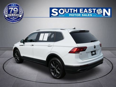 Used 2022 Volkswagen Tiguan SE AWD/4WD image 5