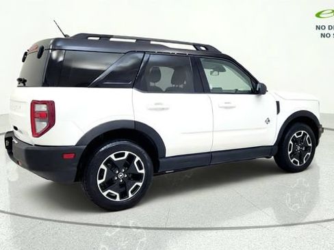 Used 2024 Ford Bronco Sport Outer Banks w/ Tech Package AWD/4WD image 9