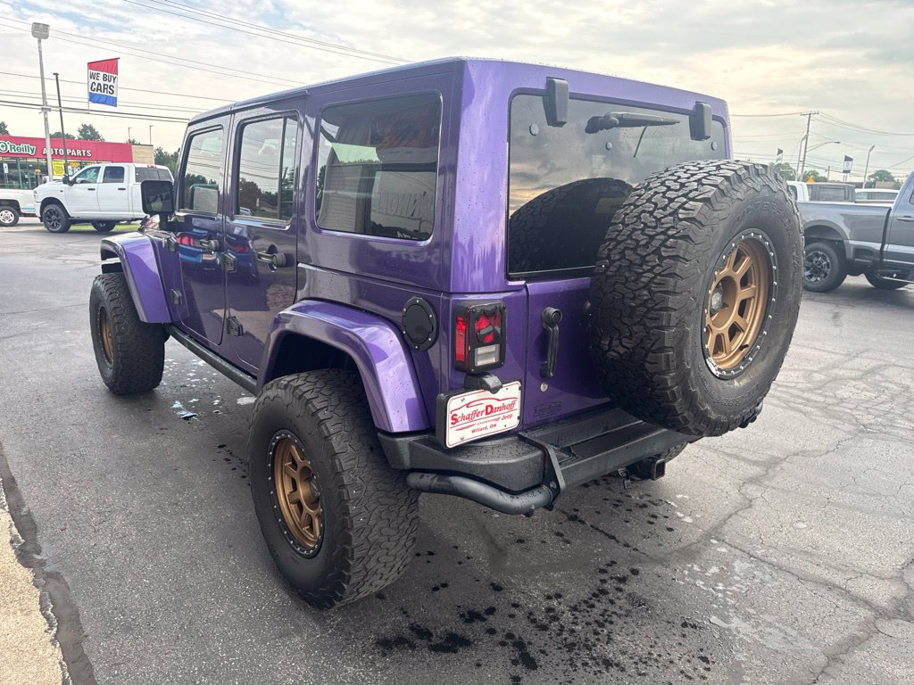 Used 2016 Jeep Wrangler Unlimited Sahara w/ Max Tow Package AWD/4WD image 11