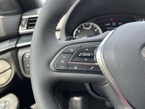 New 2025 INFINITI QX50 Sport image 15
