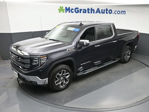 Used 2025 GMC Sierra 1500 SLT w/ SLT Premium Plus Package AWD/4WD image 22