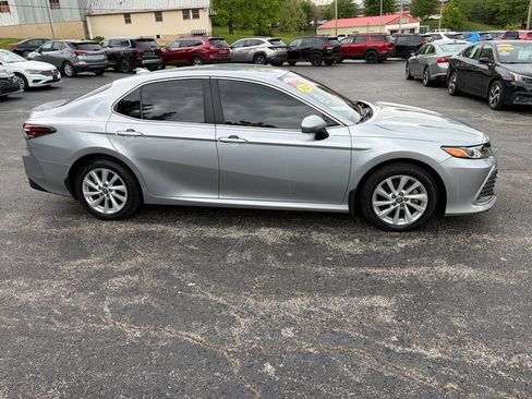 Used 2024 Toyota Camry LE FWD image 5