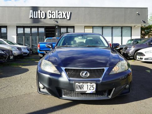 Used 2011 Lexus IS 250 RWD image 3
