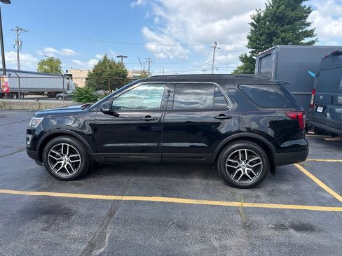 Used 2017 Ford Explorer Sport AWD/4WD image 6