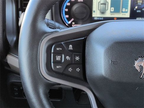 Used 2024 Ford Bronco Wildtrak image 25