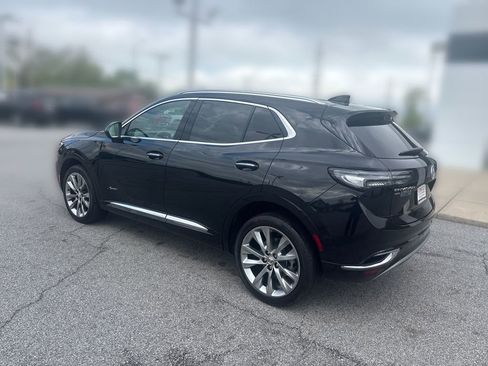 Used 2022 Buick Envision Avenir w/ Technology Package II AWD/4WD image 4