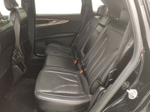 Used 2017 Lincoln MKX Reserve image 18