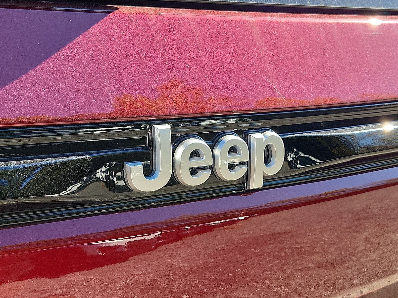 New 2025 Jeep Grand Cherokee Laredo X w/ Luxury Tech Group I AWD/4WD image 17