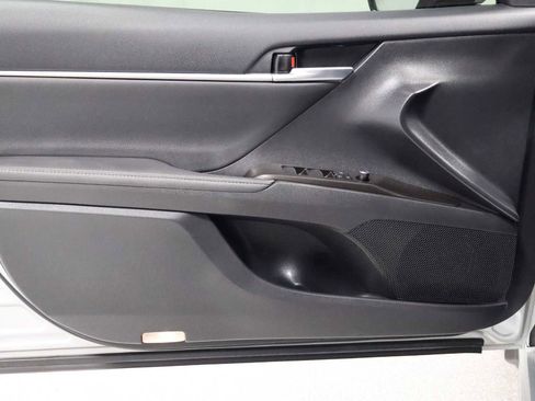 Used 2022 Toyota Camry XSE AWD/4WD image 16