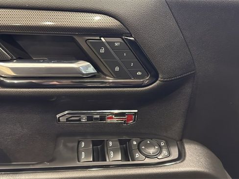 Used 2024 GMC Sierra 1500 AT4 w/ Technology Package image 23