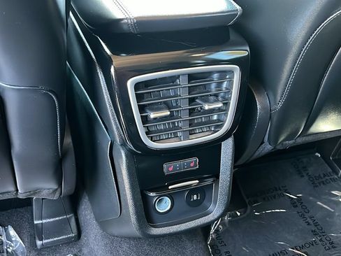 Certified 2023 Lincoln Nautilus Reserve AWD/4WD image 11