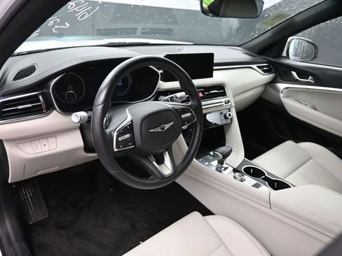 Used 2025 Genesis G70 2.5T AWD/4WD image 14