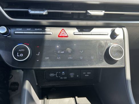 Used 2024 Hyundai Sonata SEL w/ Convenience Package image 29