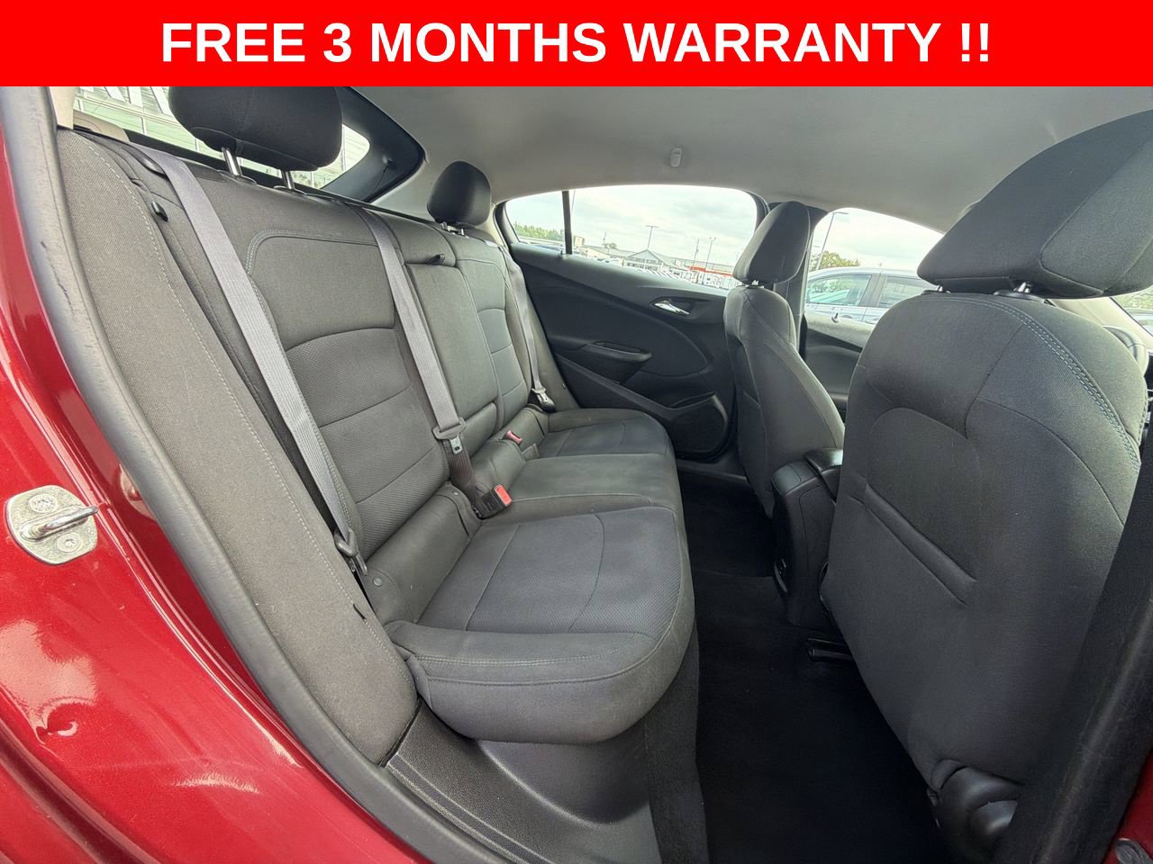 Used 2017 Chevrolet Cruze LT FWD image 21