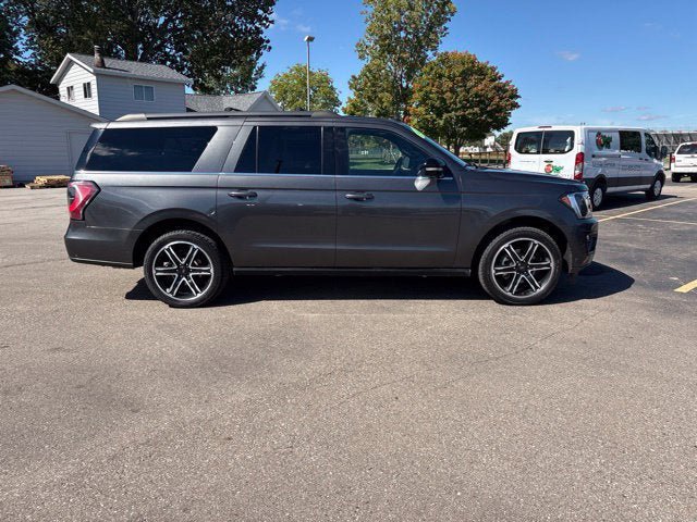 Used 2021 Ford Expedition Max Limited AWD/4WD image 2