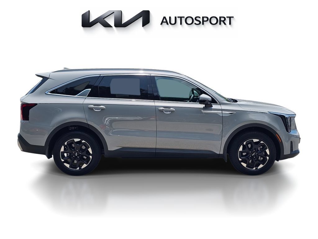 Certified 2026 Kia Sorento S w/ S Panoramic Sunroof Package FWD image 7