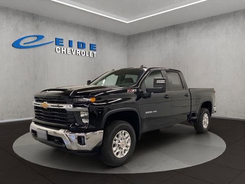New 2026 Chevrolet Silverado 3500 LT w/ All Star Edition AWD/4WD image 7