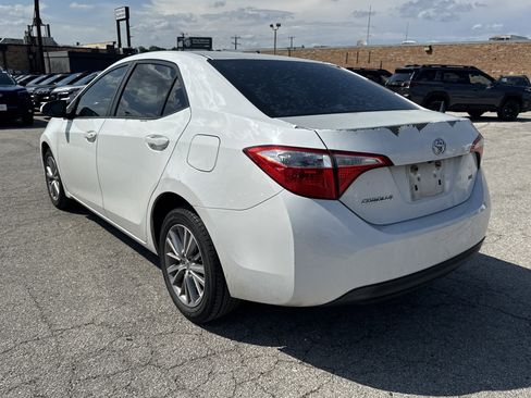Used 2015 Toyota Corolla LE FWD image 5