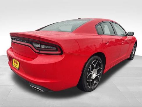 Used 2022 Dodge Charger SXT image 7